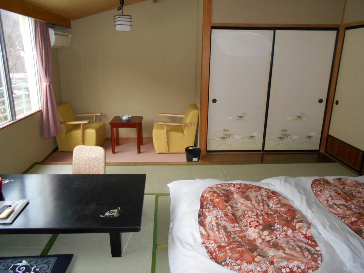 Hotel Yunojin Minakami Buitenkant foto
